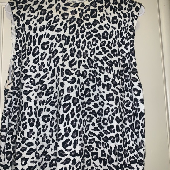 Worthington sweater tank top - Picture 2 of 2